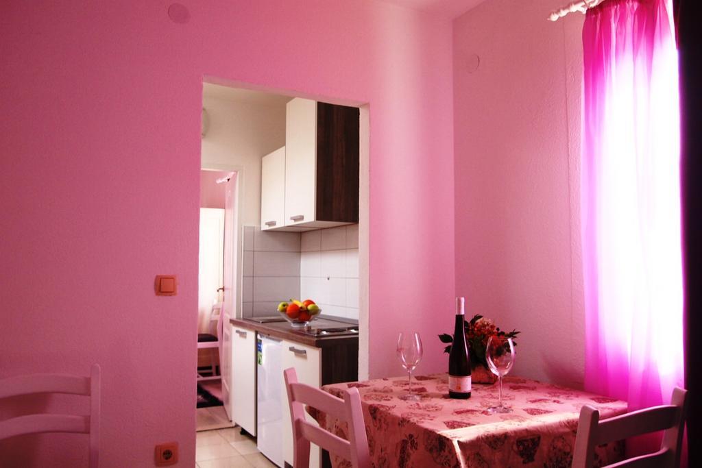 Apartment Old Town ماكارسكا الغرفة الصورة